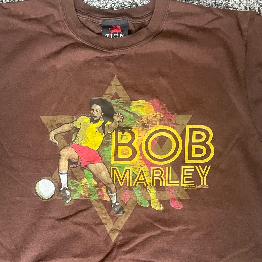 Vintage Bob Marley soccer tee